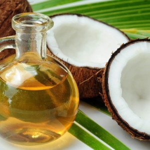 Olio di Cocco, benefici e utilizzi naturali